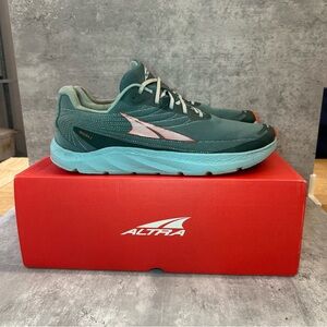 Altra Forest Green and Aqua Sneakers